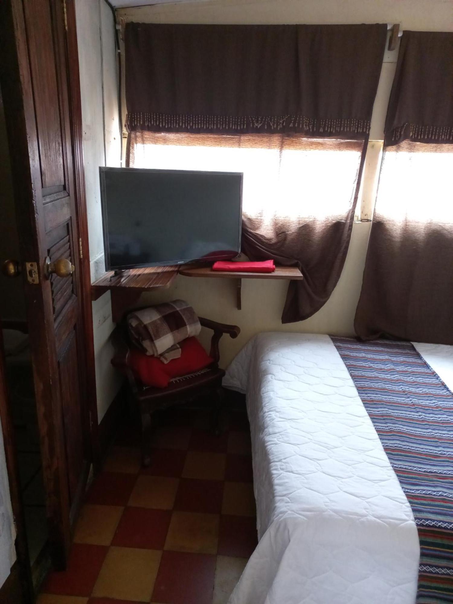 Hotel Acatenango Inn Antigua Kültér fotó
