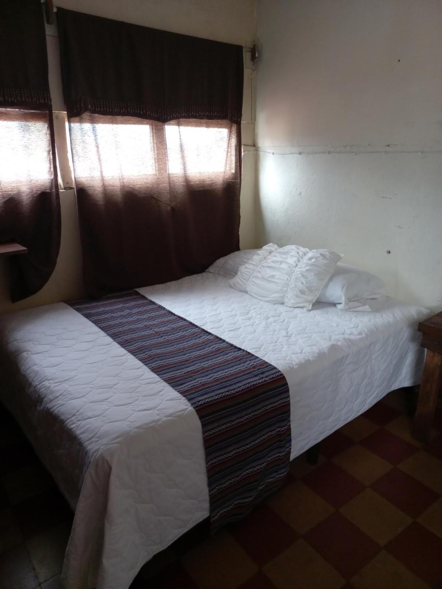 Hotel Acatenango Inn Antigua Kültér fotó